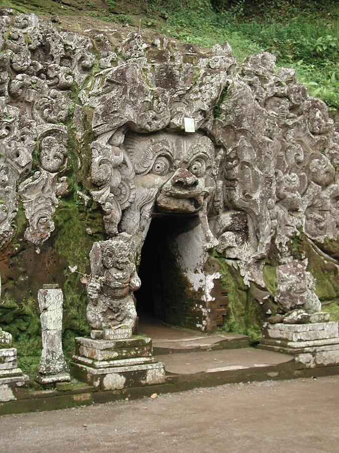 Goa Gajah cave bali